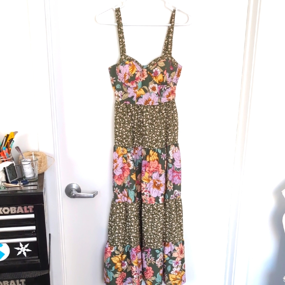B.O.G. Collective Maxi Dress Floral Size Small